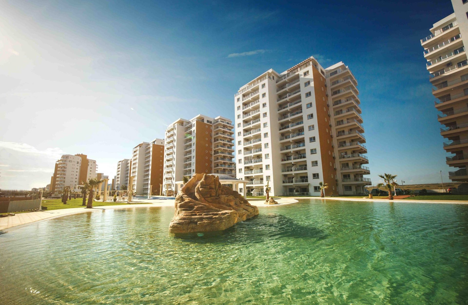 2-комнатные апартаменты 65 м² с террасой 15 м² в курортном комплексе — фото 52