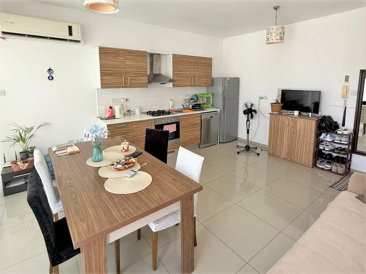 2-комнатный пентхаус 70 м² с террасой на крыше 50 м² в 250 метрах от моря — фото 2