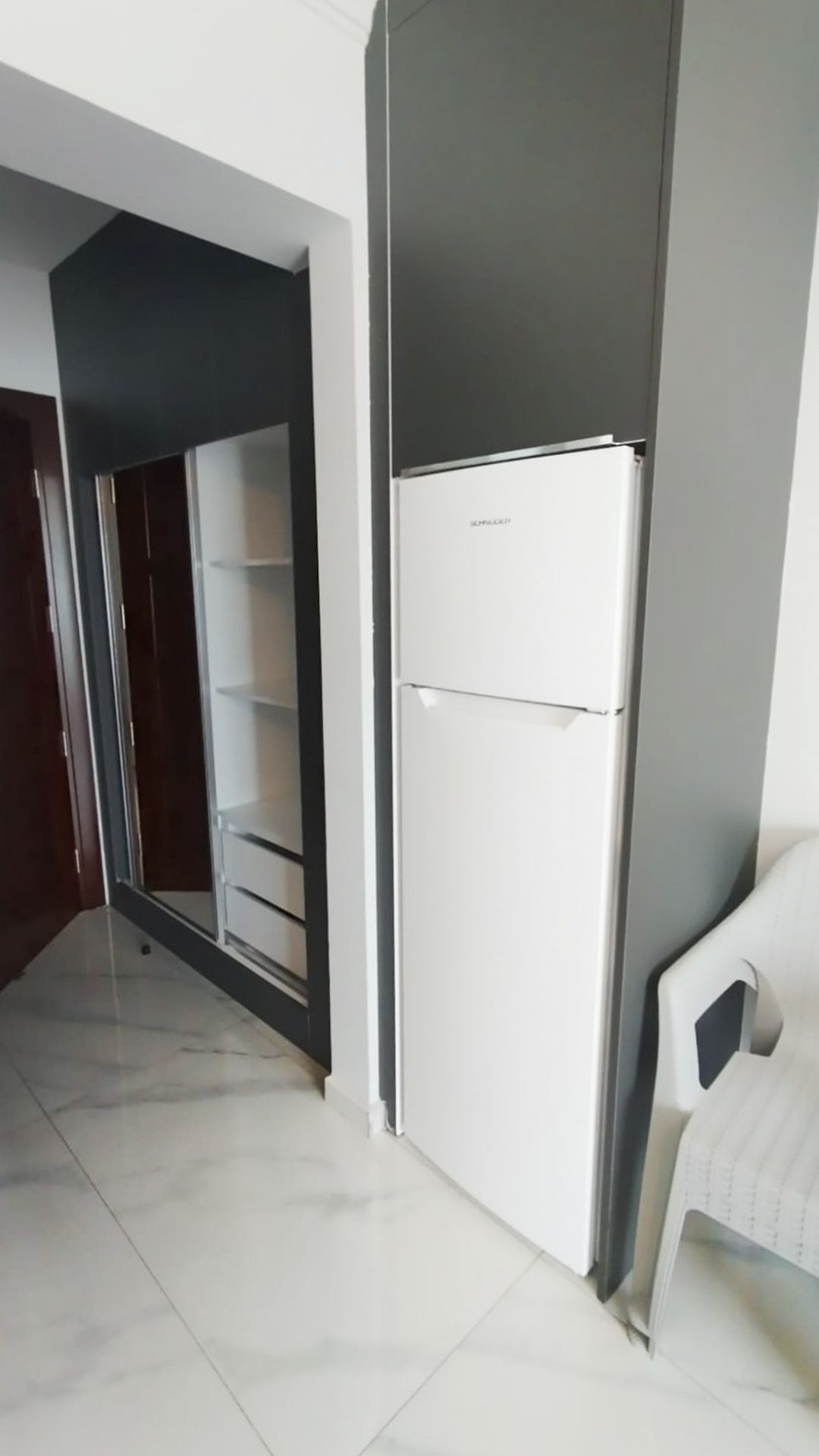 Студия 47 м² с балконом 7 м² и полной меблировкой — фото 8
