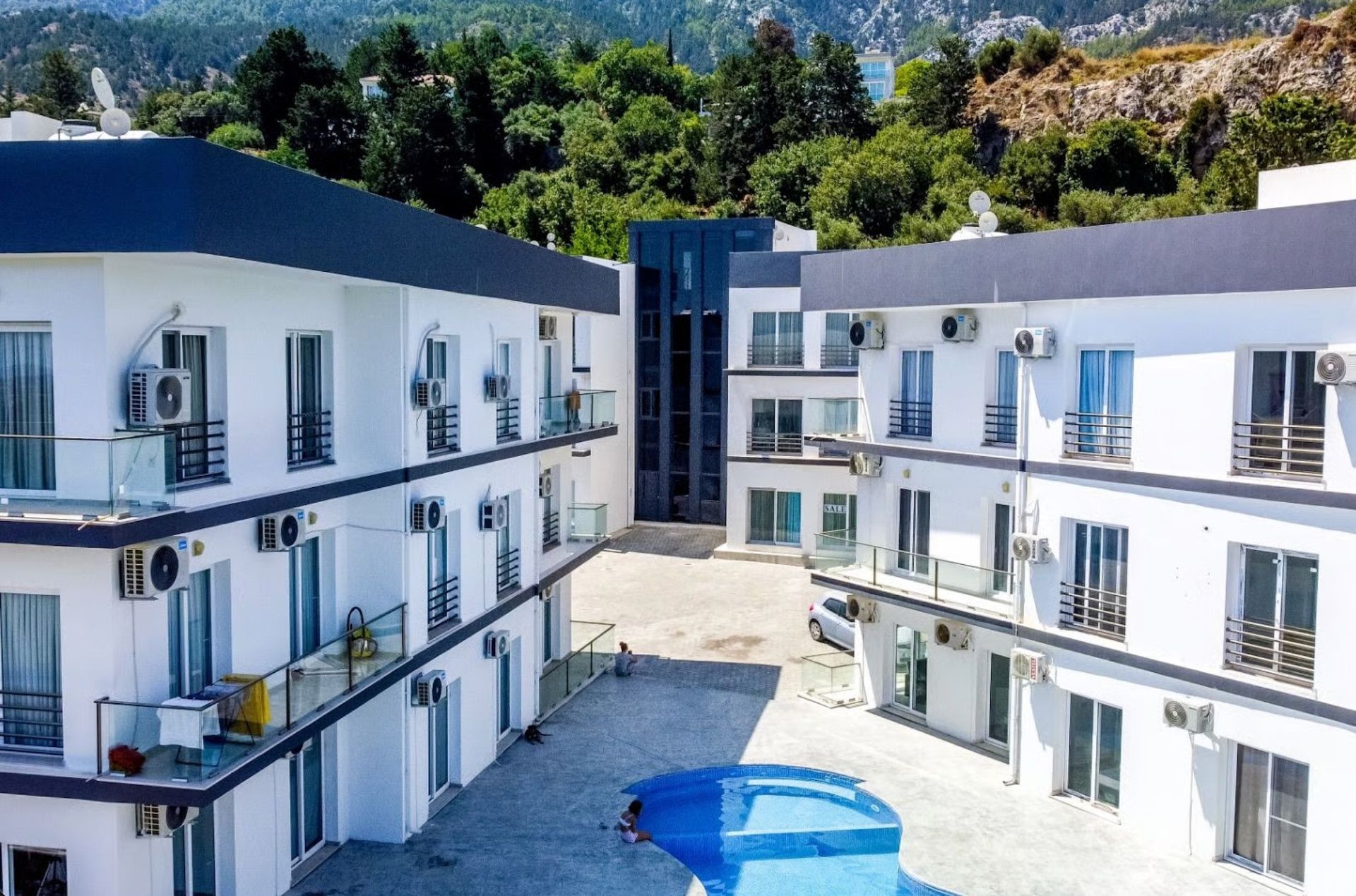 3-комнатные апартаменты 77 м² с видом на море и горы — фото 2