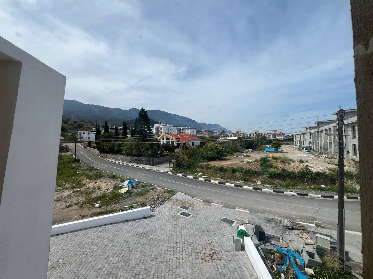 3-комнатные апартаменты 69м2 с террасой в Алсанджаке — фото 21
