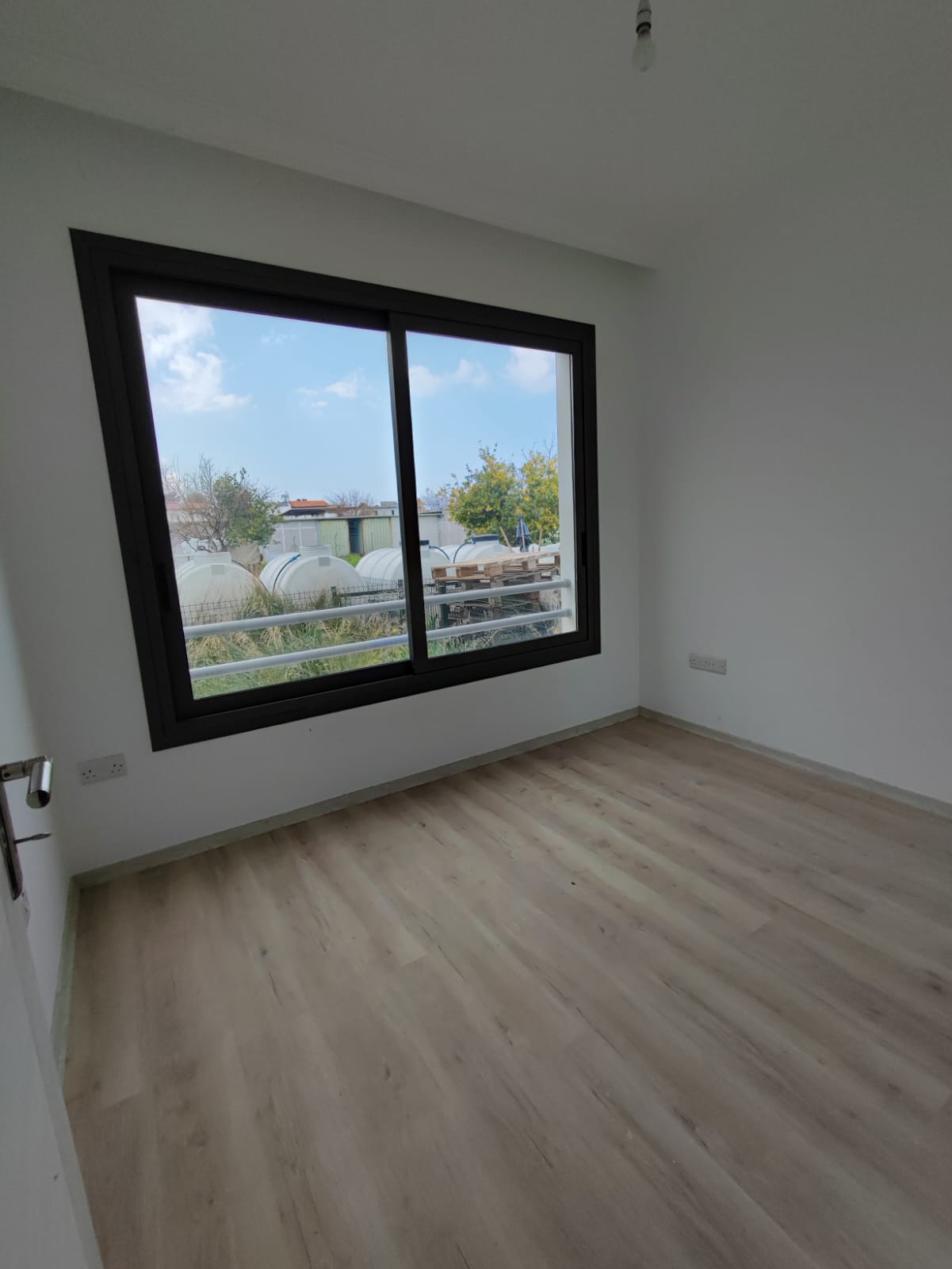 3-комнатные апартаменты 85 м² в 700 метрах от пляжа — фото 11