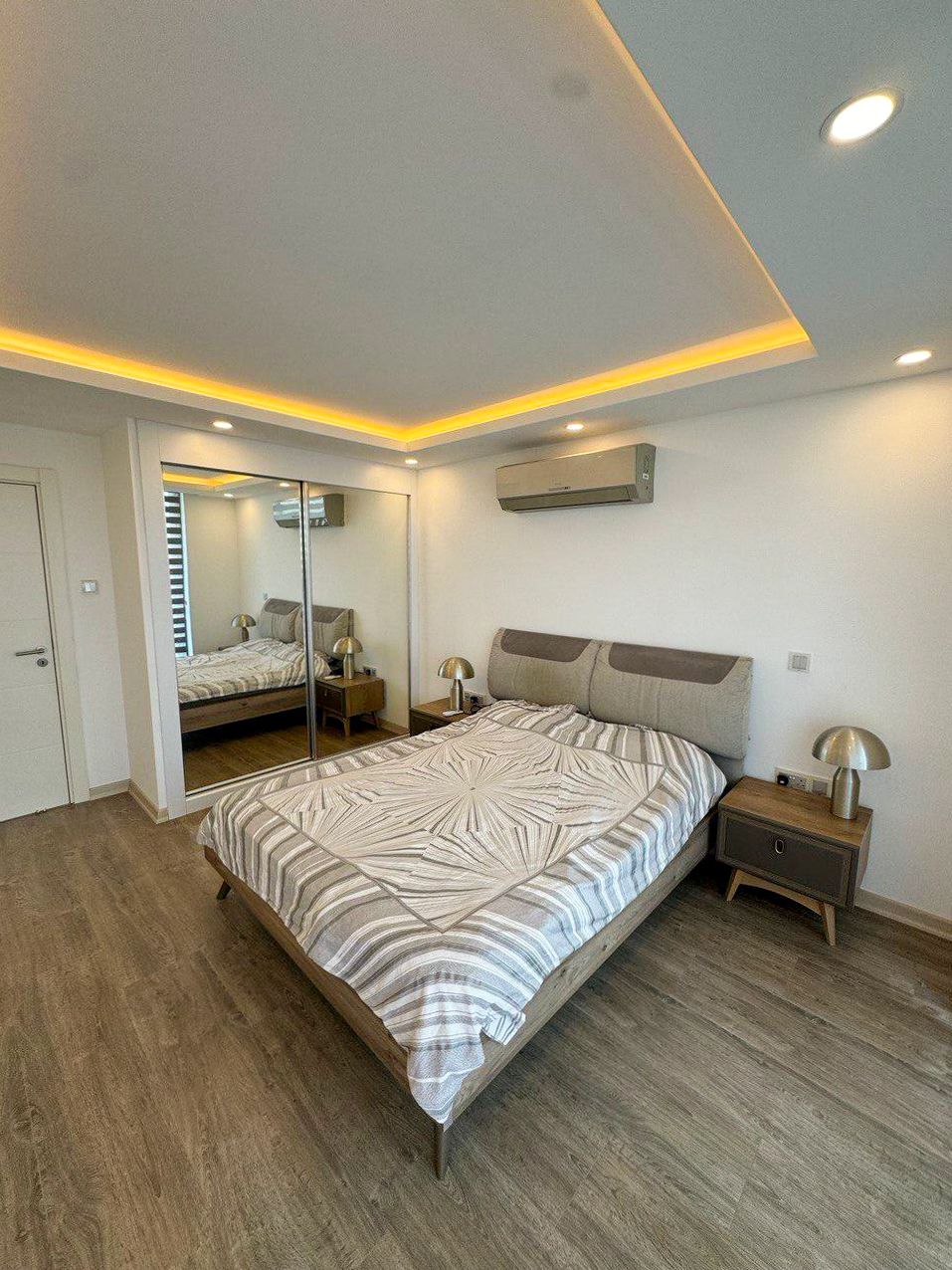 4-комнатные апартаменты 150 м² в роскошном комплексе в центре Кирении — фото 17