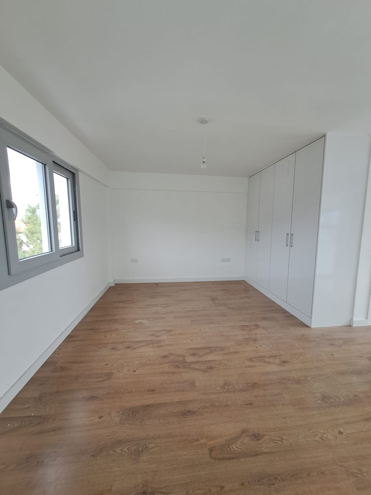 3-комнатные апартаменты loft 140 м² с большой террасой 38 м² в уютном комплексе — фото 9