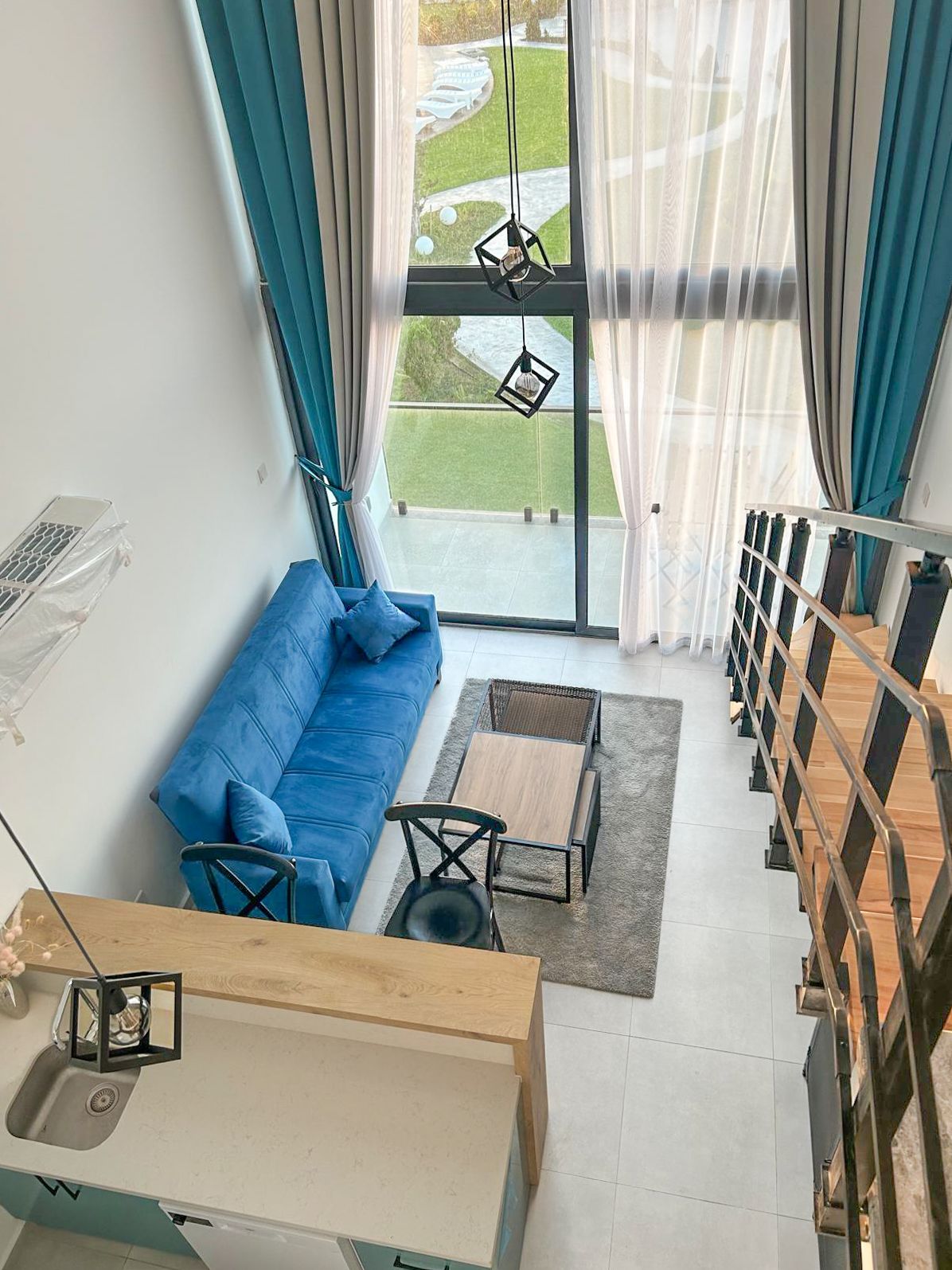 3-комнатный loft пентхаус 71 м² с террасой на крыше 35 м² в 350 метрах от моря  — фото 5
