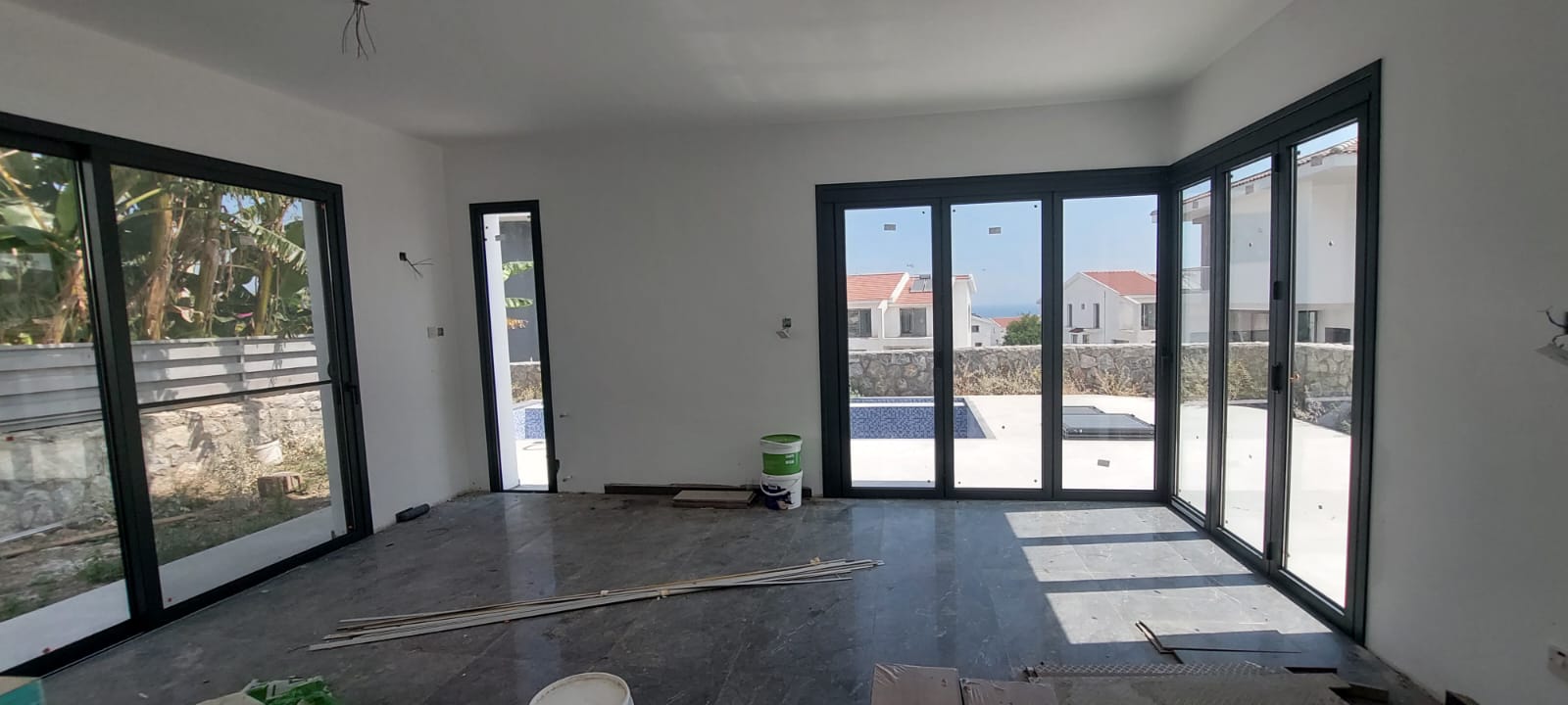 4-комнатная вилла 180 м² с бассейном в 2 минутах езды от пляжа — фото 14