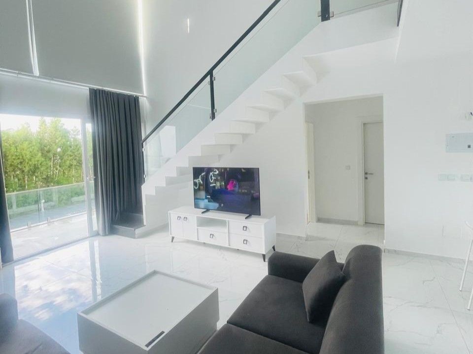 4-комнатные апартаменты loft 160 м² в 10 минутах от моря — фото 2