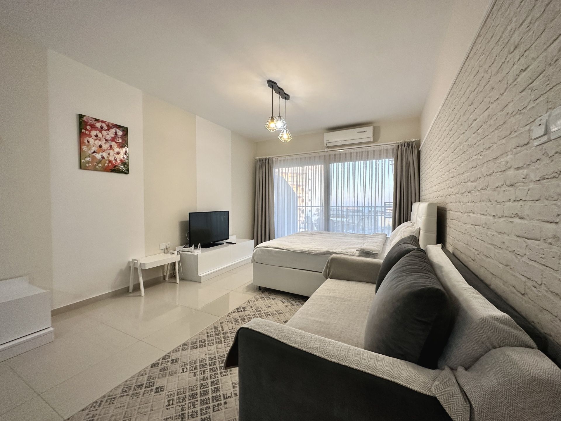 Студия 51 м² с террасой 8,2 м², откуда открывается вид на море — фото 9
