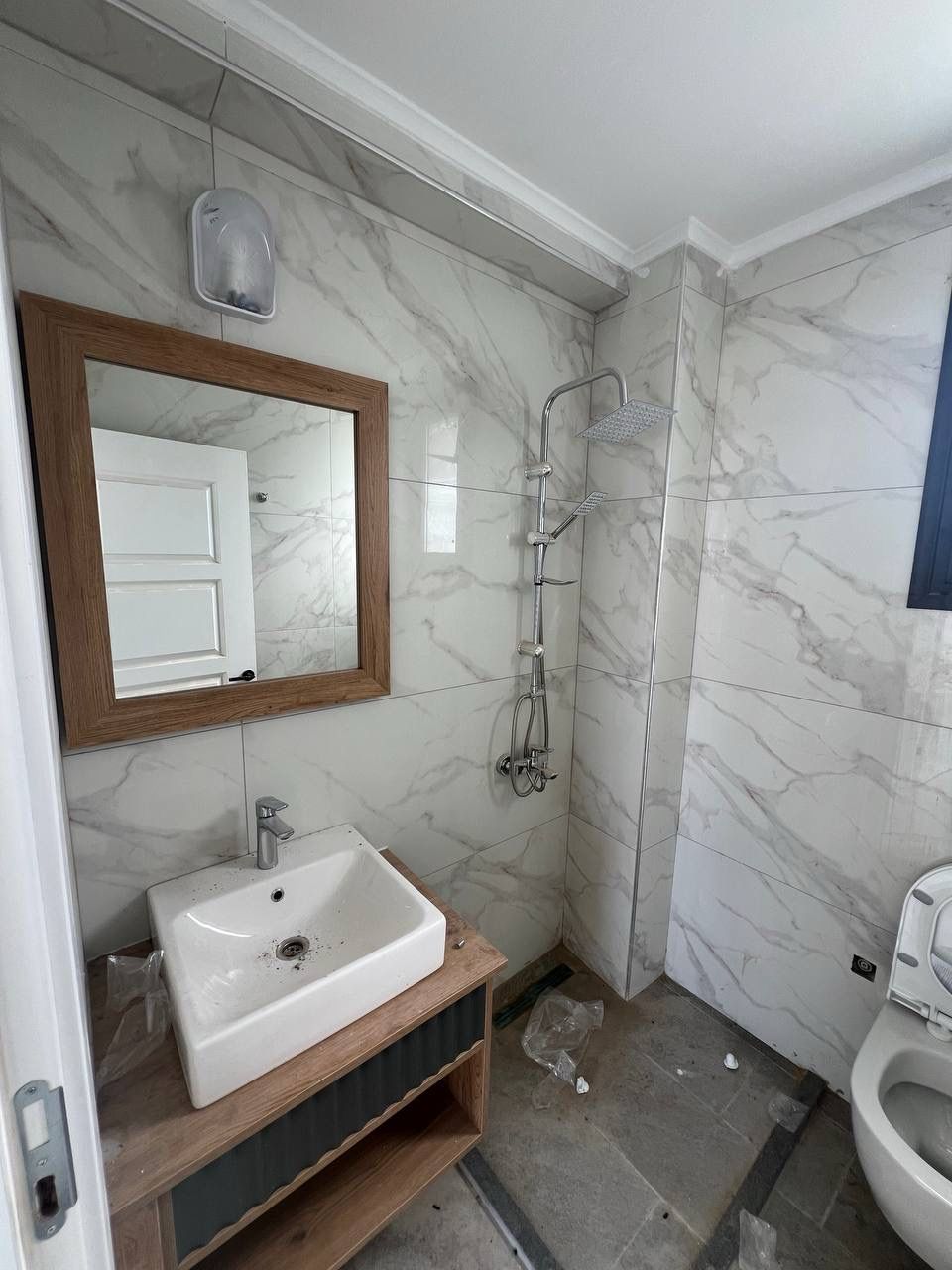 3-комнатные апартаменты 69м2 с террасой в Алсанджаке — фото 14