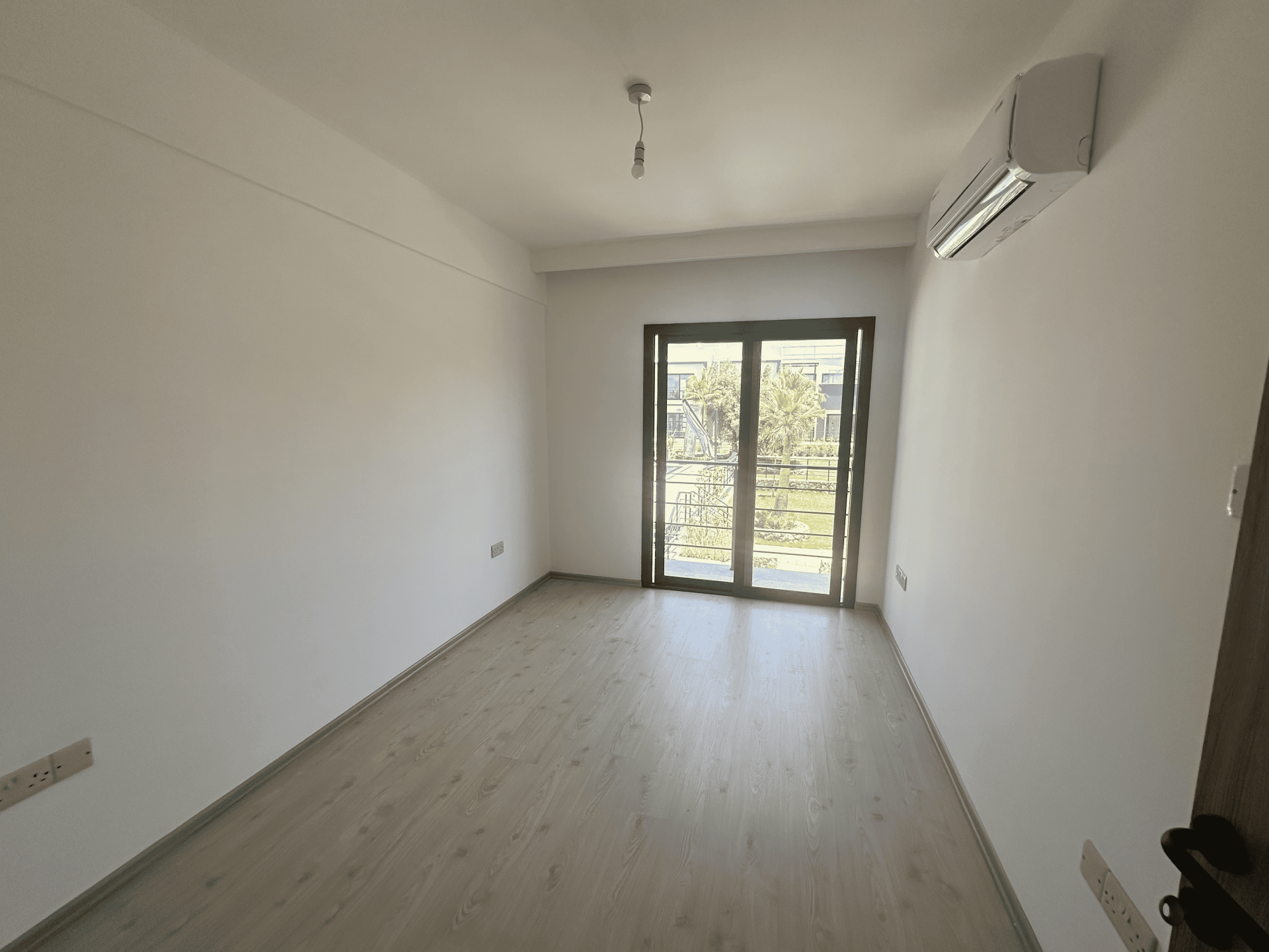 4-комнатная duplex вилла 307 м² с двумя террасами и садом — фото 13