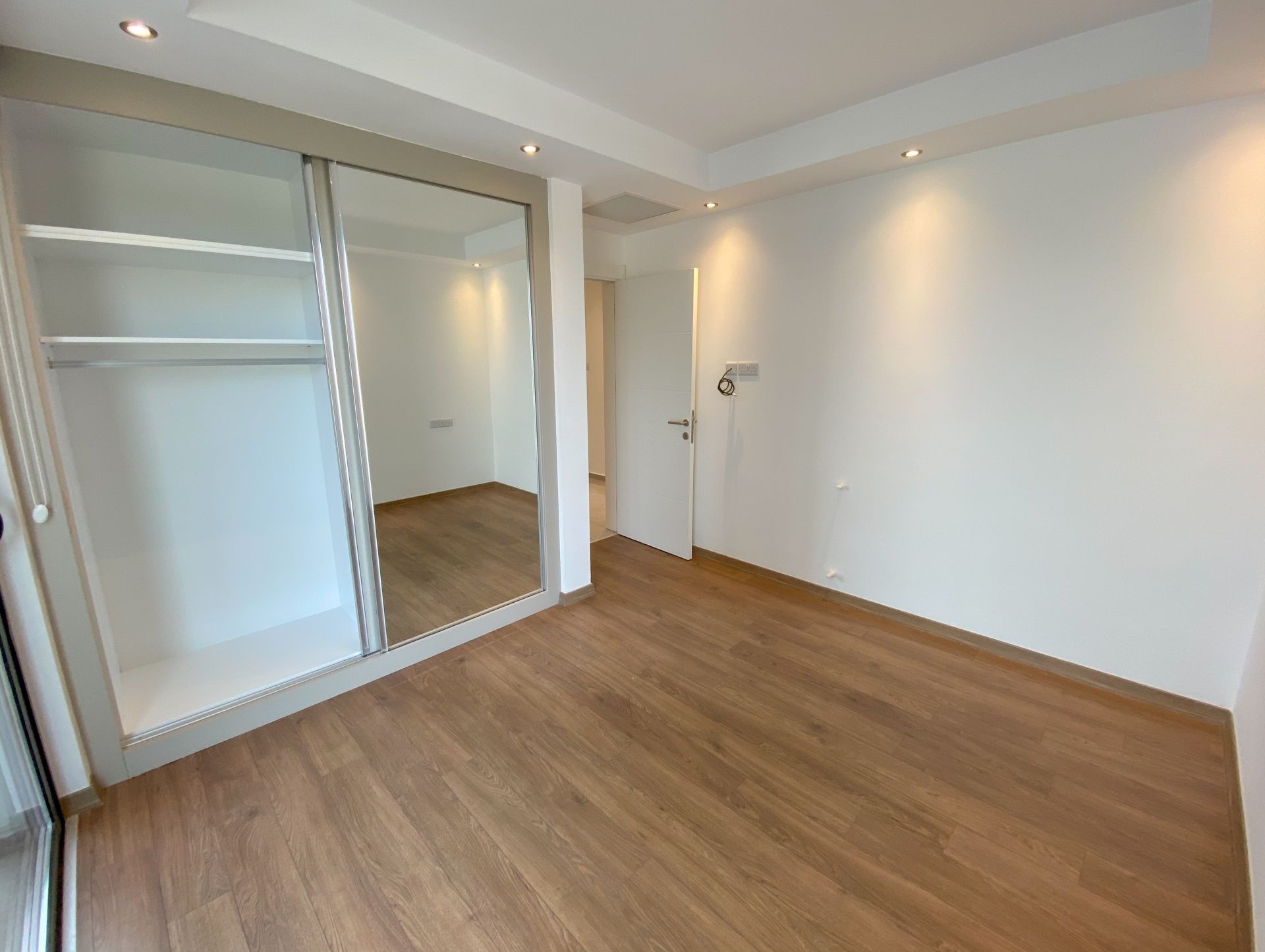Квартира 3+1 (130 м2) в уютном  комплексе в Никосии — фото 14