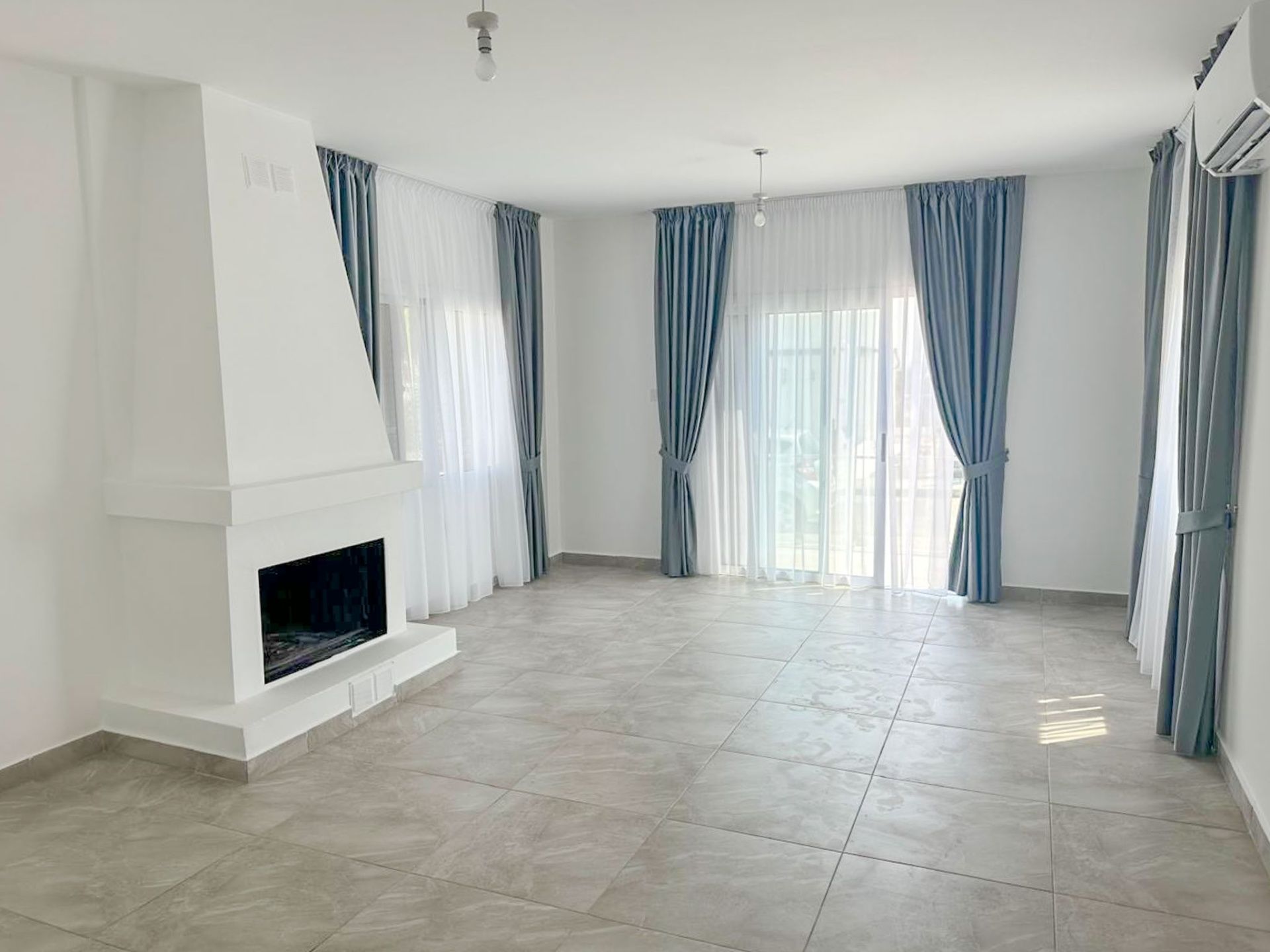 5-комнатная вилла 154 м² с террасой 12 м² и садом в 200 метрах от пляжа — фото 8