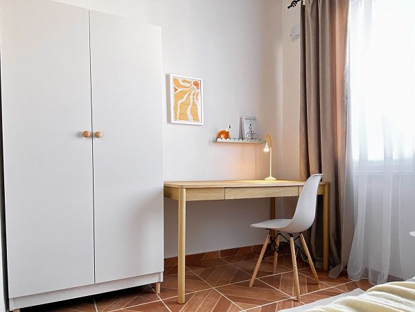 Полностью меблированная 4-спальная вилла 200 м² с отдельным участком земли 547 м² в 120 метрах от пляжа - фото № 26